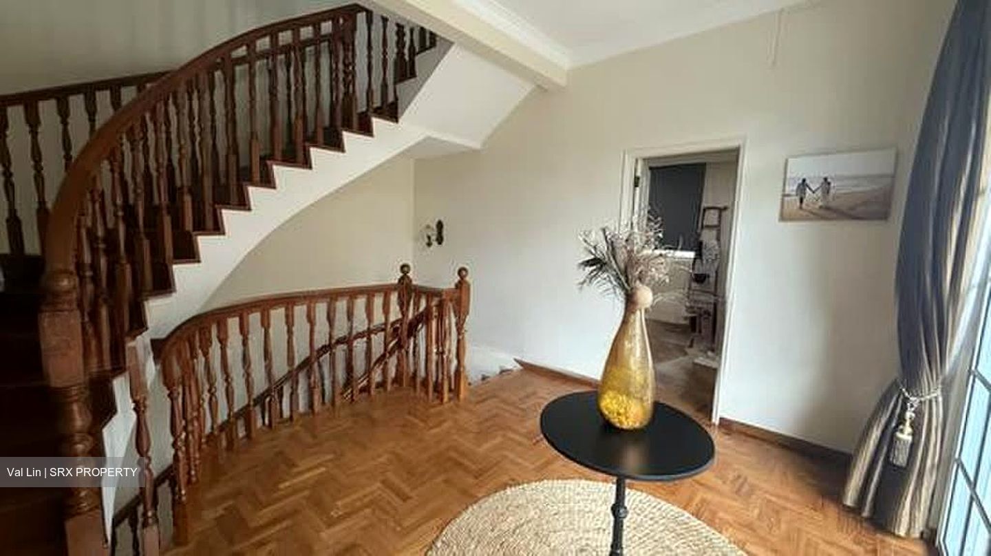 Kew Crescent (D16), Semi-Detached #585373401